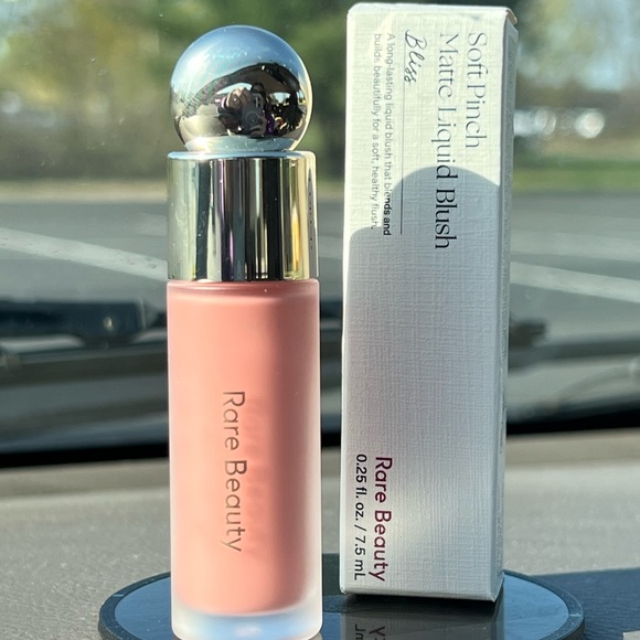 BLISS SOFT PINCH BLUSH RARE BEAUTY - Picture 4 of 7